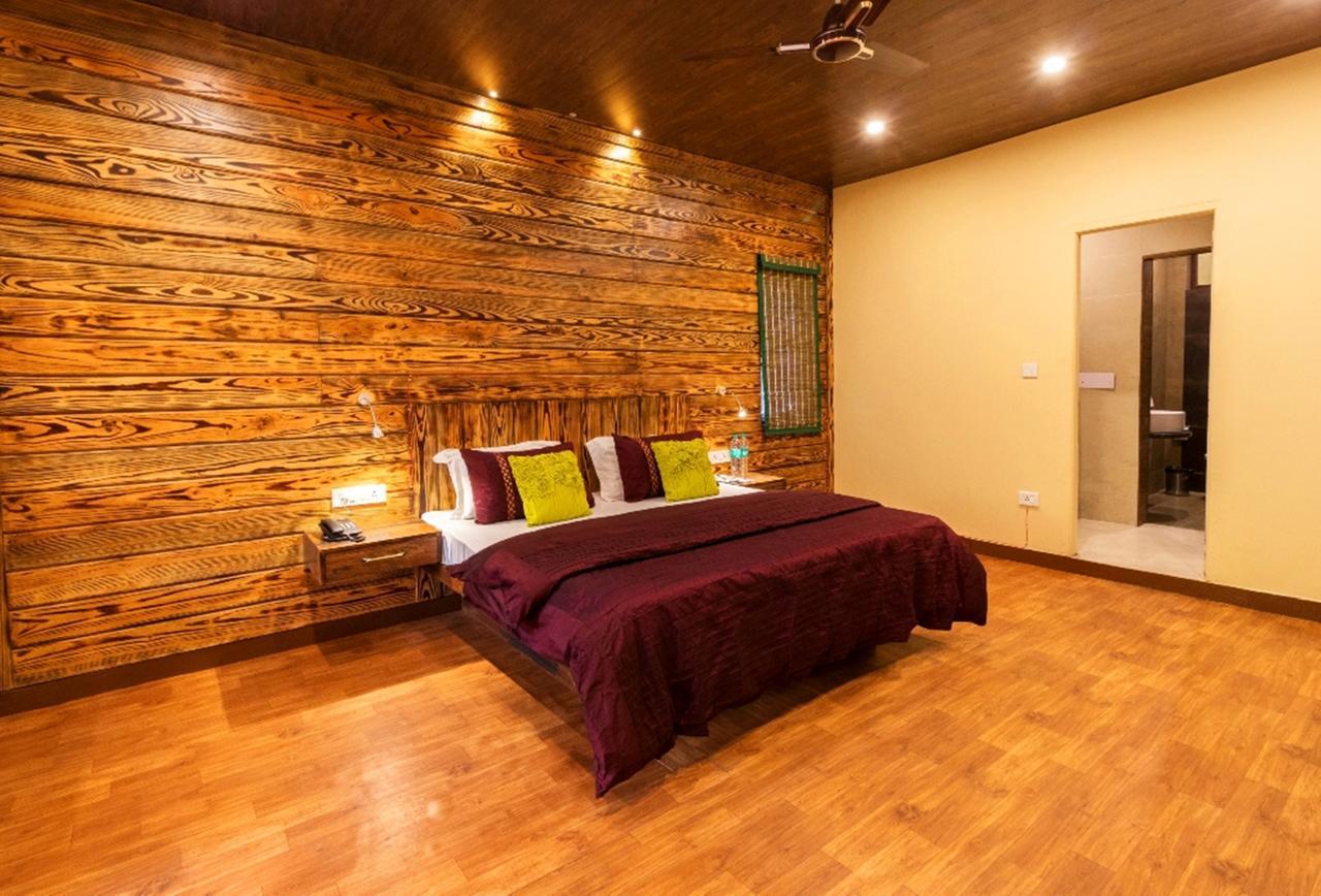 Nirvana Lodge And Lounge Mussoorie Exterior photo
