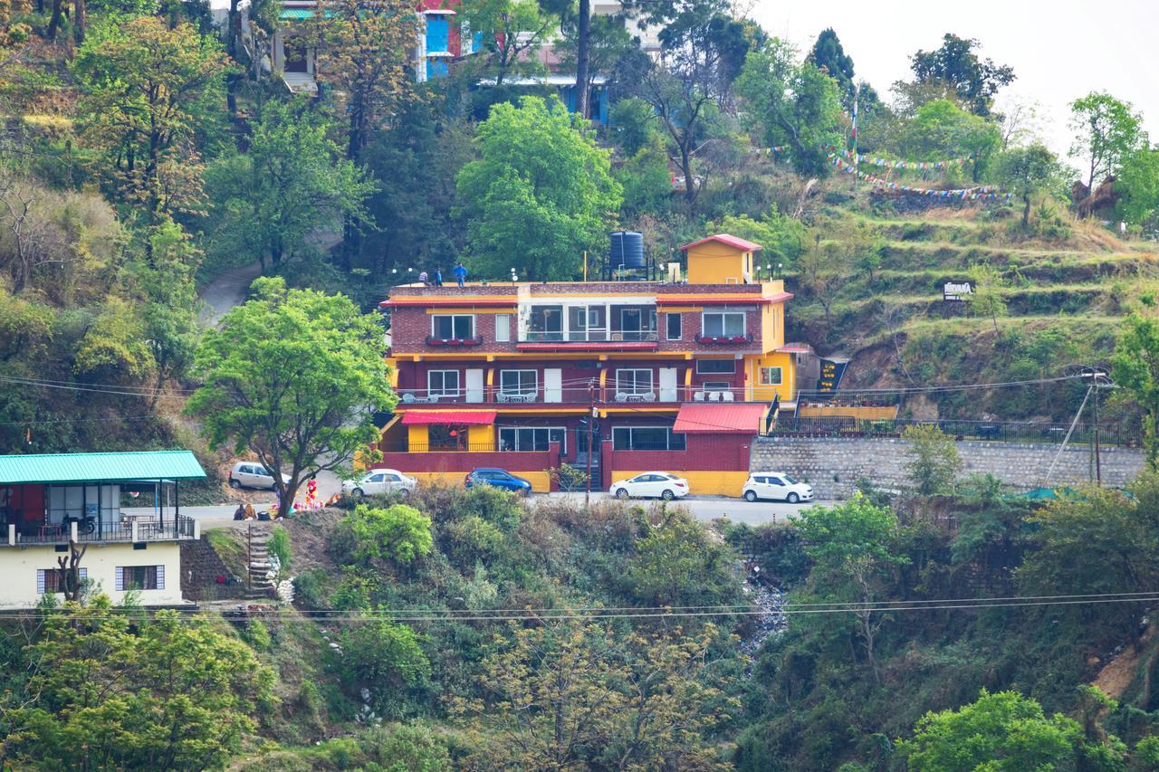 Nirvana Lodge And Lounge Mussoorie Exterior photo