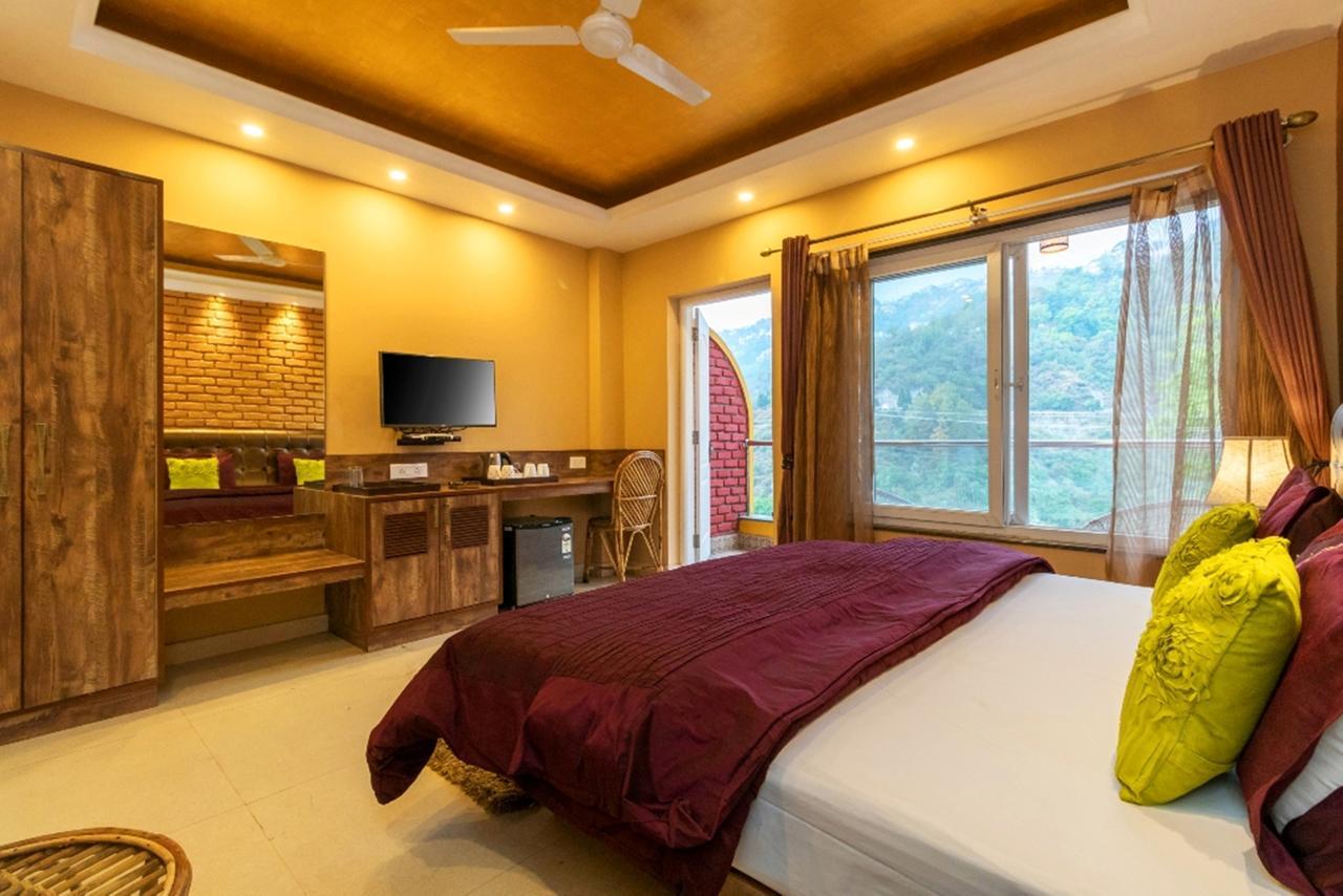 Nirvana Lodge And Lounge Mussoorie Exterior photo