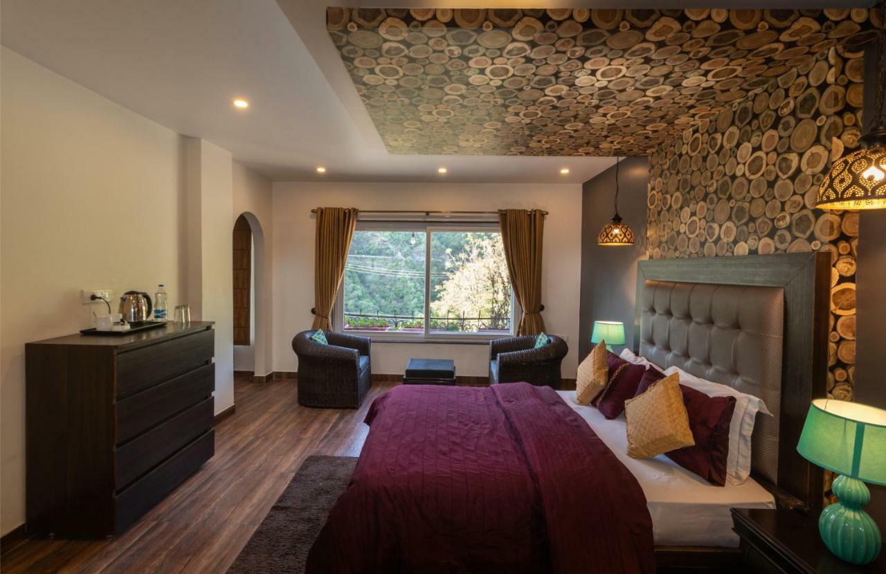 Nirvana Lodge And Lounge Mussoorie Exterior photo